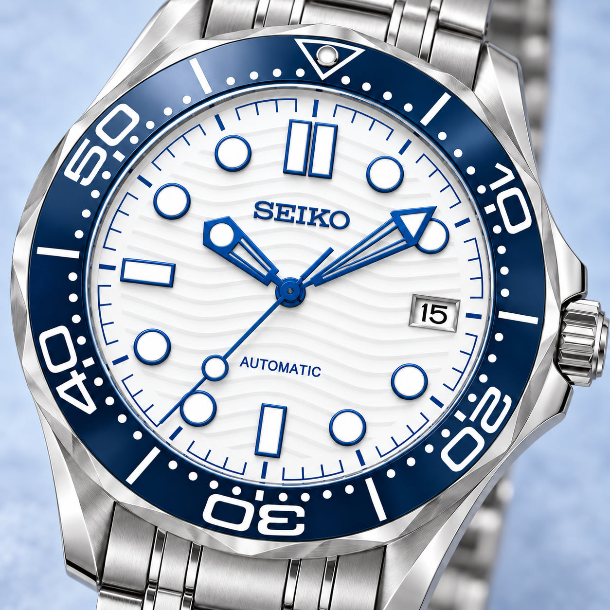 White & Blue detail view